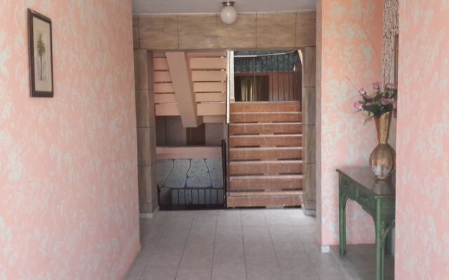 Hotel Jose Contreras