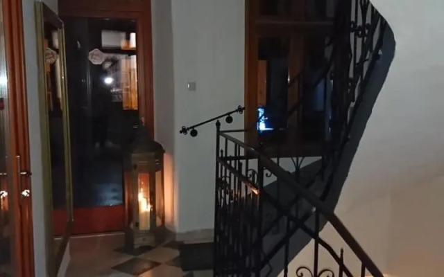Kisfaludy Sándor Apartman