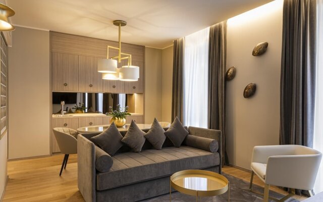 Starhotels Duomo Grand Apartment - 2 Bedrooms