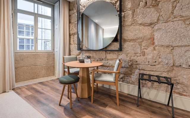 Guestready - Mezuzah Yellow