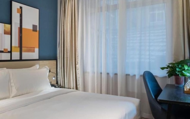 Vyluk J Hotel Jinan West Railway Station