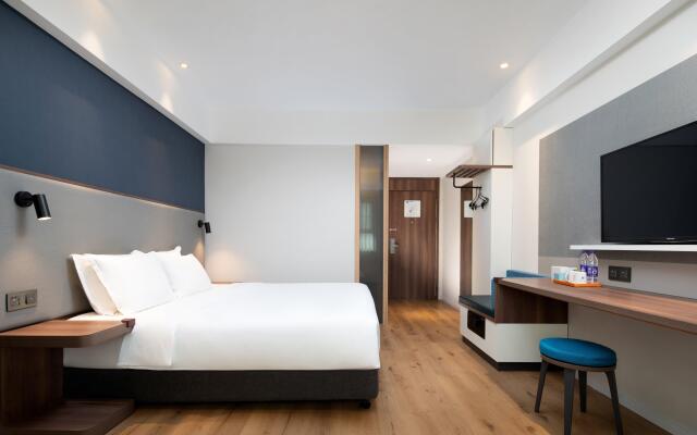 Holiday Inn Express Sanya Bay by IHG