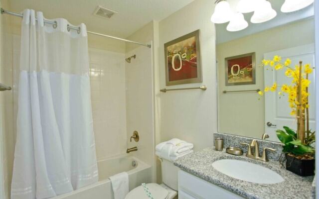 4839 Kings Castle Circle 5 Bedroom Home