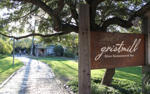 Holiday Inn Express & Suites New Braunfels