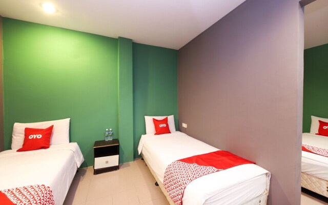 Oyo 89688 Alor Street Hotel