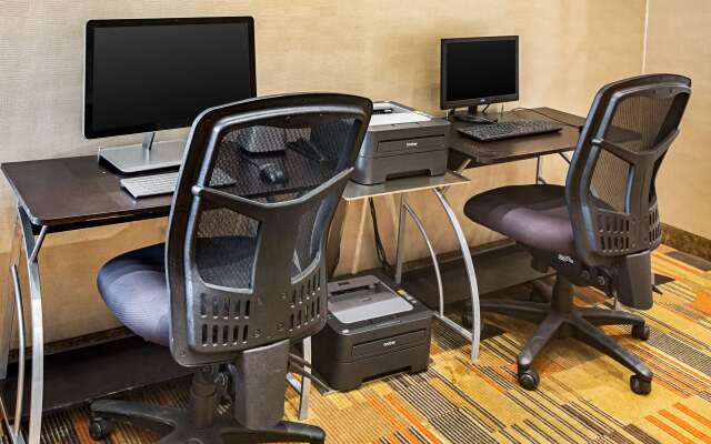 Quality Inn Fairmont