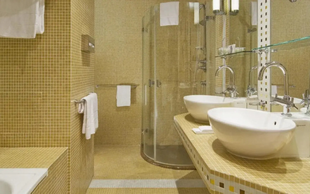 Mamaison Hotel Riverside Prague