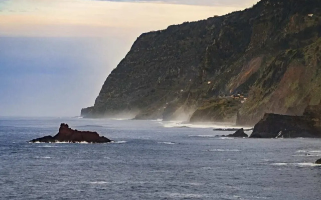 Ponta Delgada I Calm and sea View