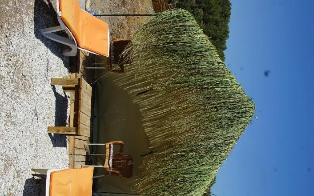 Zoe Glamping