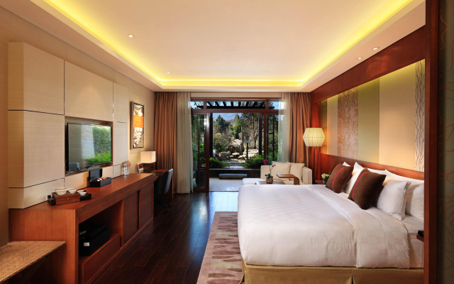 HUALUXE Kunming by IHG – Guest Rooms – Kunming