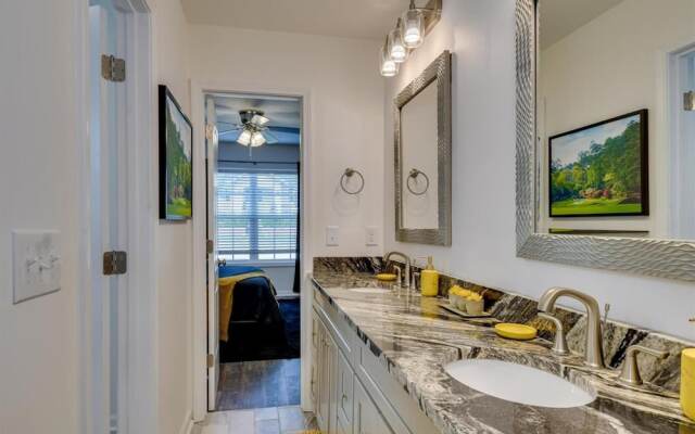 The Green Jacket by Boutiq