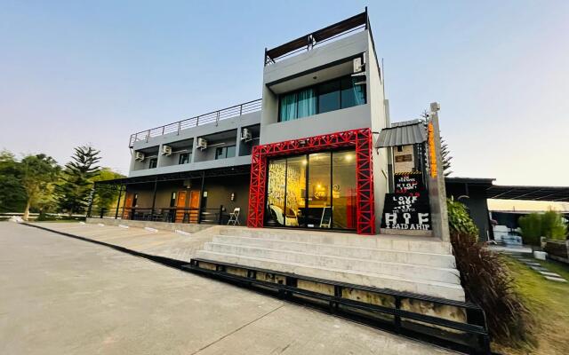 Manonkan Resort Khao Kho