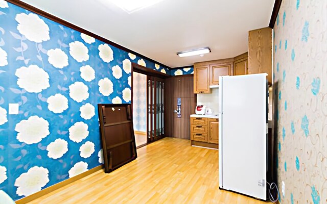 Sokcho Sujabyeol Pension