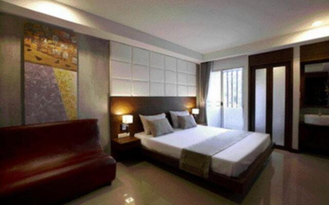 Collection O The Bangkok Cha Cha Suite