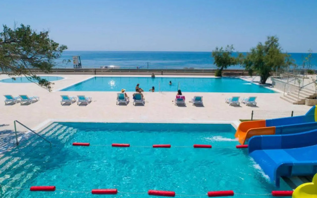 Pearl Beach Resort