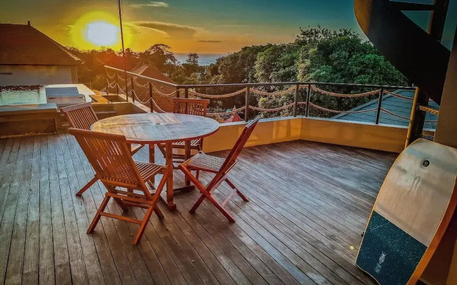 Samstiti Pool Suites Bingin Beach