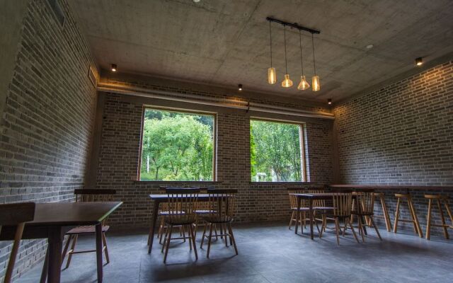 Yin Hotel