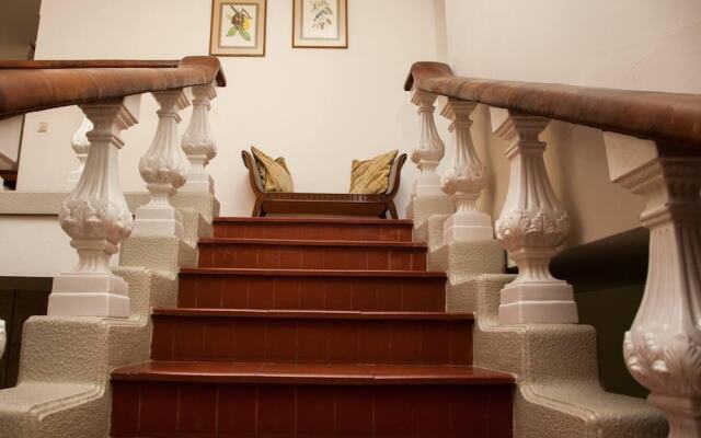 Captivating 6-bed House in Grijó