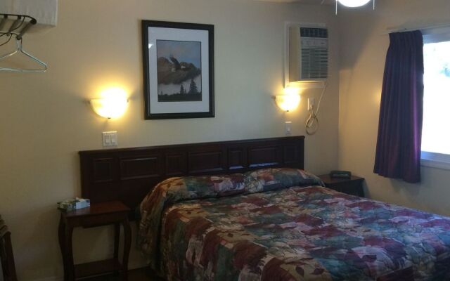 Johnny's Motel