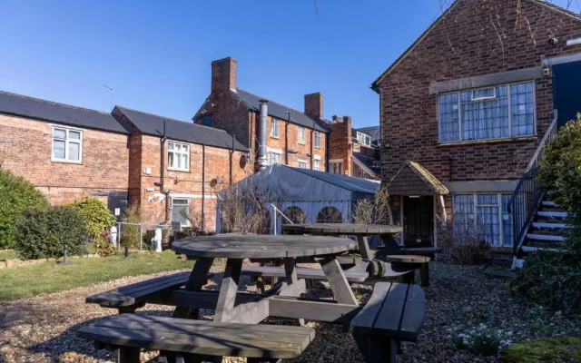 Cromwell Lodge Hotel by Greene King Inns