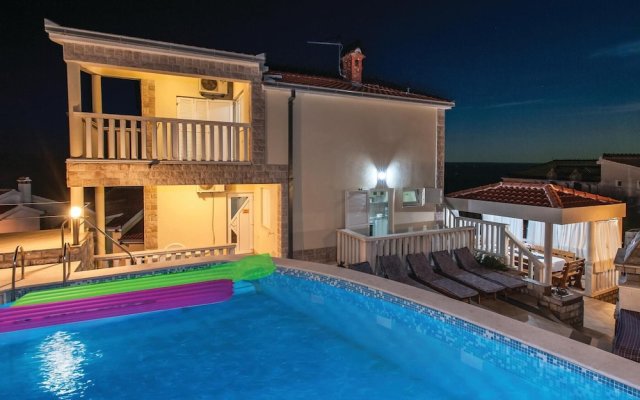 Nice Home in Sevid With 6 Bedrooms and Outdoor Swimming Pool