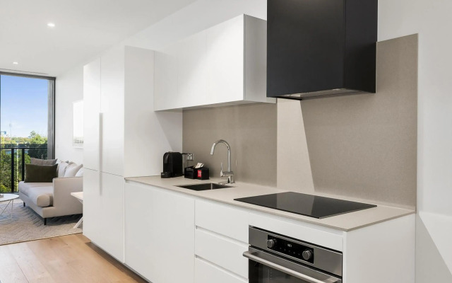 Tyrian Serviced Apartments - Albert Park Lake