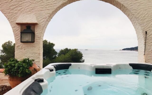 Al-3 Llafranc 14 PAX