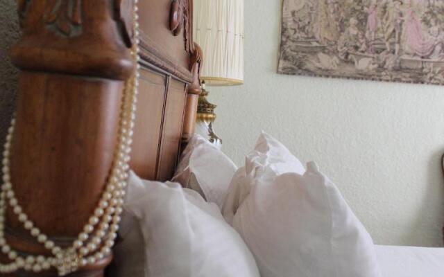 The DeLand Hotel