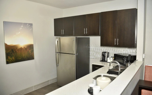 Holiday Inn Windsor Wine Country by IHG