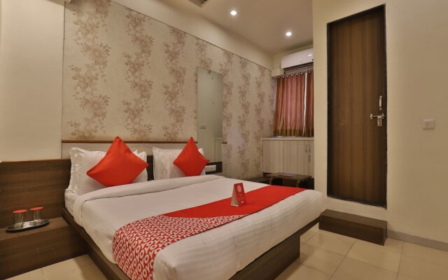 OYO 12147 Hotel Vibrant