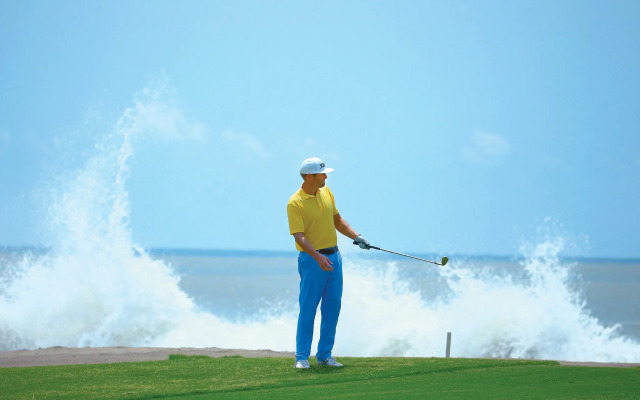 Las Villas Hotel & Golf by Estrella del Mar