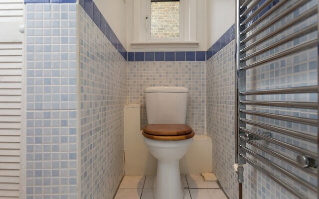 1 Bedroom Apartment Near Denmark Hill Sleeps 4