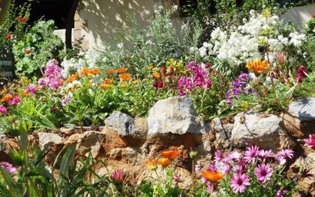 Aparthotel 3 Stars Monemvasia