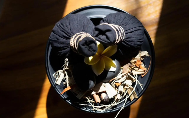 Swan Keramas Bali Villas