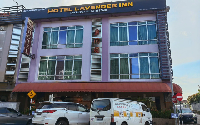 Lavender Inn Nusa Bestari