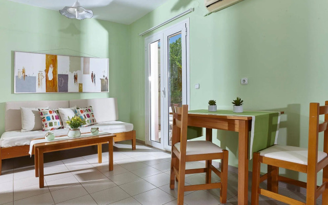 Everest Apartments