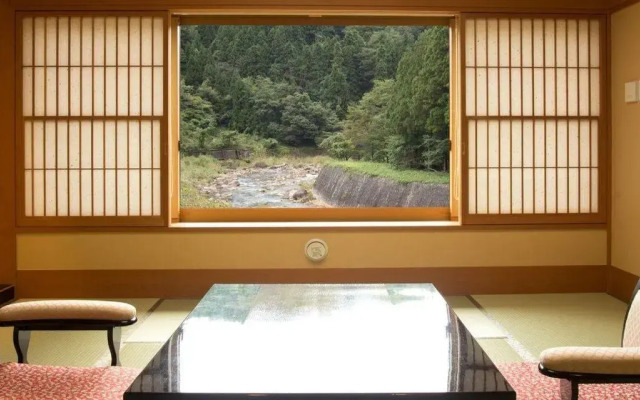 Harumiya Ryokan