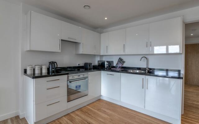 Stunning & Spacious 2BR Apartment in Mediacityuk