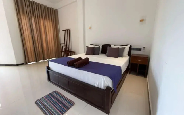 ASAI surf inn Arugambay