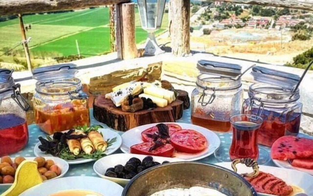 Dimitri Ada Evi & Restoran