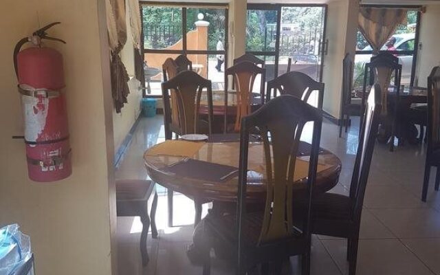New Coffee Tree Hotel