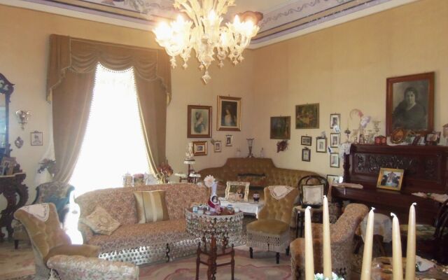 Centro Storico B&B