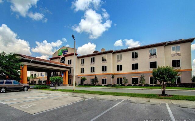 Holiday Inn Express Hotel & Suites Silver Springs - Ocala, an IHG Hotel