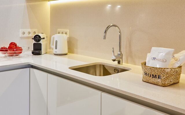 UD Apartments - Marina Vintage with balcony (3BR)