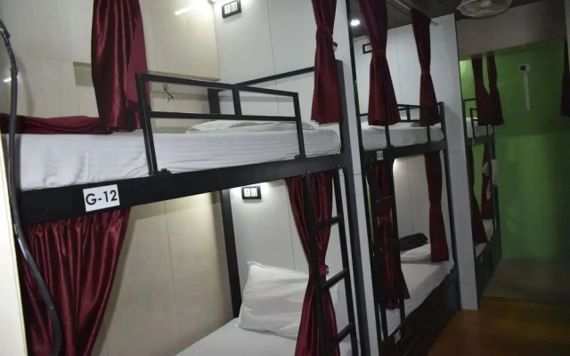 Qubestay Town Hostel