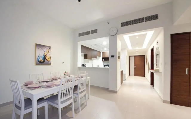 Luxury StayCation - Tranquil Retreat With Beautiful Park Views
