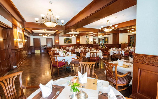 The Carlton