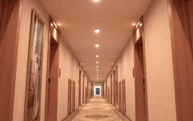 Vienna Hotel Suzhou Industrial Park Yangcheng Lake Fashion Stage