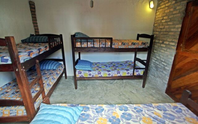 El Surfista Hostel - Pousada