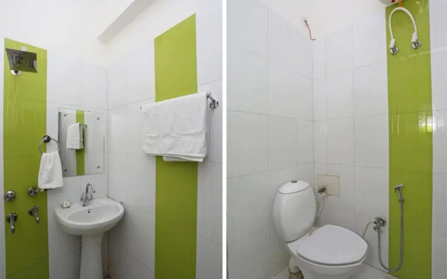 Loknath Guest House By OYO Rooms